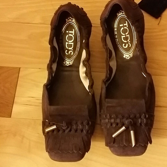 Tod's flat shoes