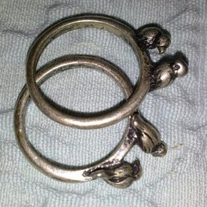 Silver toned Pair of Rings with Tiny Birds
