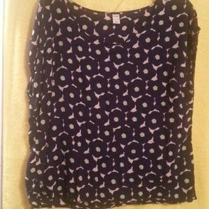 Old navy blue top