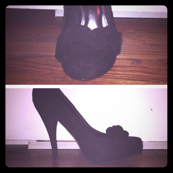 Justfab size 8.5 never worn black heels