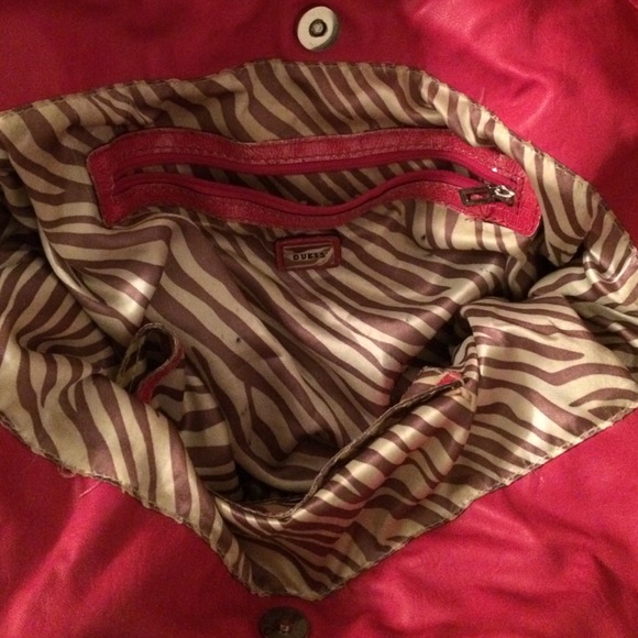 Guess bag - Picture 3 of 4