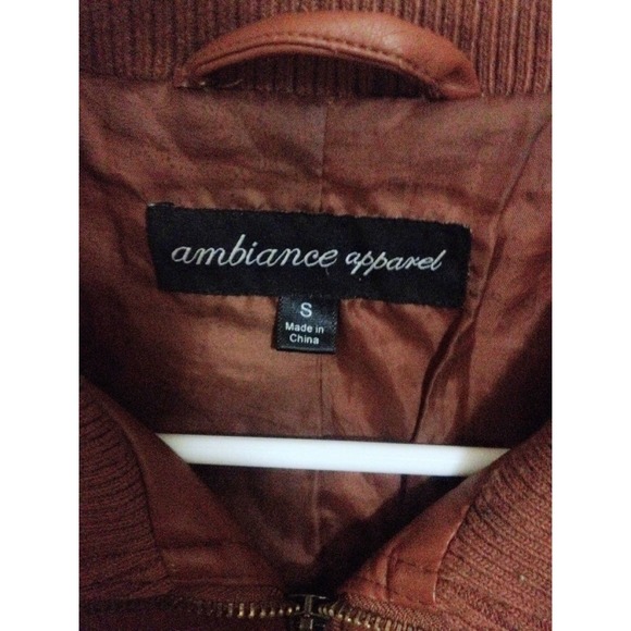 SOLD IN BUNDLE - Picture 2 of 4