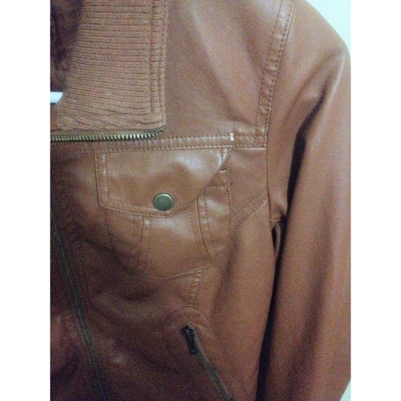 SOLD IN BUNDLE - Picture 4 of 4