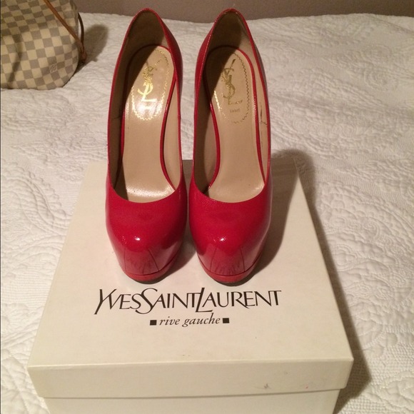 HOST PICK!! 🎉❄️⛄️Red YSL 120 pumps - Picture 2 of 4