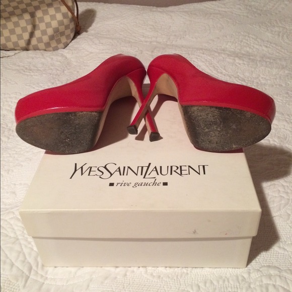 HOST PICK!! 🎉❄️⛄️Red YSL 120 pumps - Picture 3 of 4