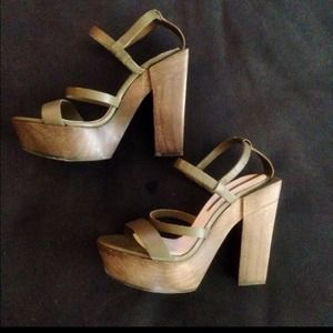 Zara Khaki Leather Platform Ankle Strap Sandals