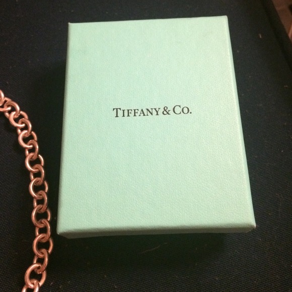 Return to Tiffany Sterling Silver Circle necklace - Picture 3 of 4