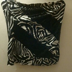 Strapless top zebra print