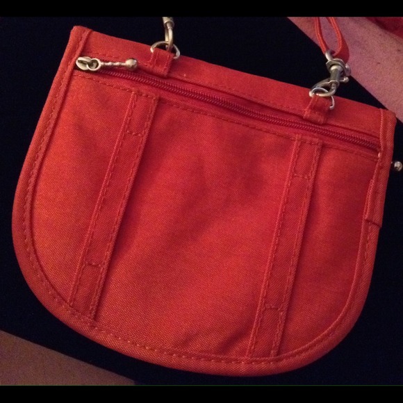 ‼️️SOLD in Bundle‼️Baggallini Cross Body Teenee - Picture 2 of 3