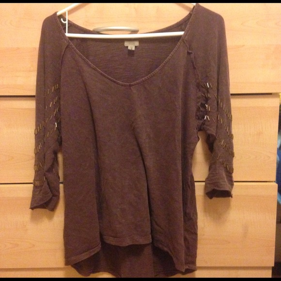Maroon top with sequins v neck Ecoté