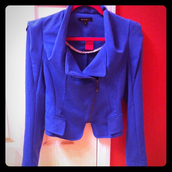 Blue zipper blazer