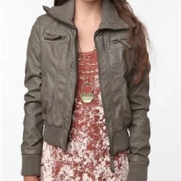 Urban Oufitters Army Bomber Jacket Small