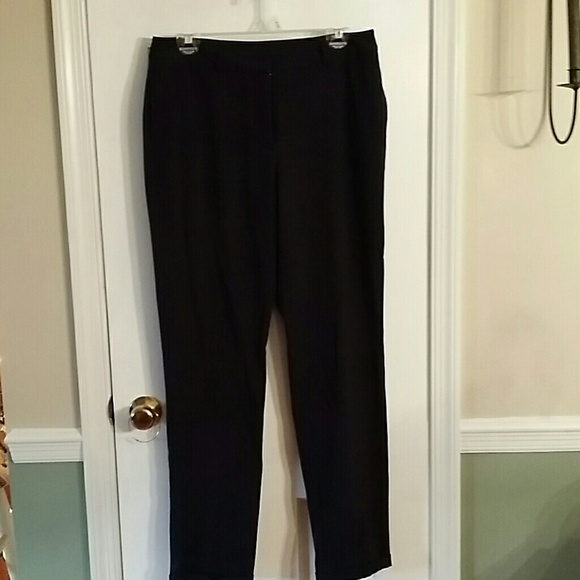 Worthington size 6 career pants, black