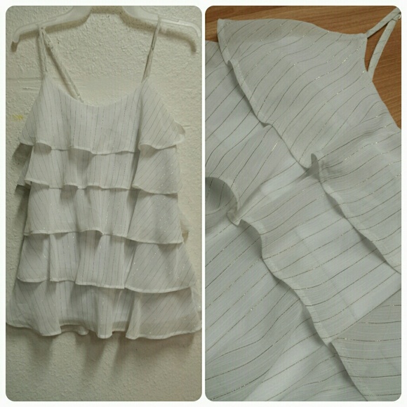 SOLD.White Tiered Ruffles top - Picture 2 of 2