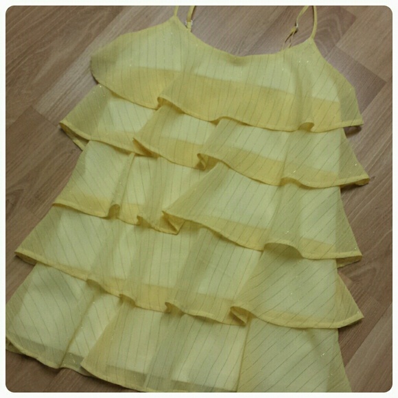 SOLD Yellow Tiered Ruffles tank top - Picture 3 of 3