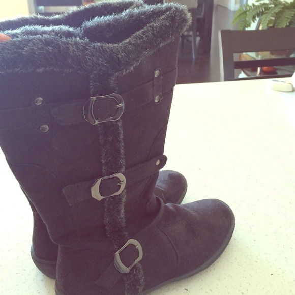 Fashion black boots size 6 1/2