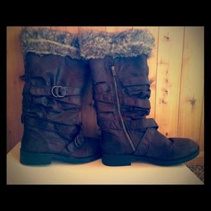 Roxy sz 9 dark brown (Dakota) boots