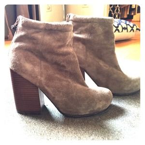Jeffrey Campbell Booties 6.5