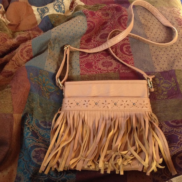 Cross body fringe bag