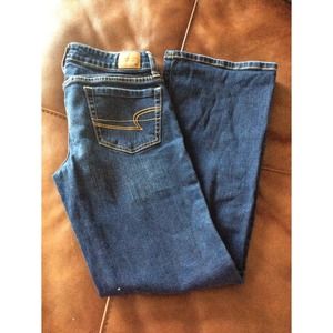 Favorite Boyfriend Stretch American Eagle Jeans