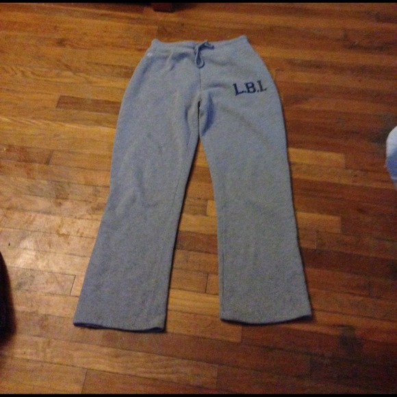 Sweats size large - Picture 1 of 1