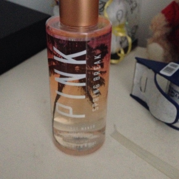 PINK Victoria's Secret Accessories - PINK Spring Break Mist