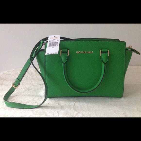 🚫SOLD🚫Michael Kors NWT Medium Selma Satchel Palm - Picture 2 of 4