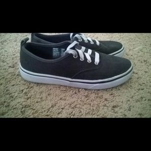 Faded Glory Black and White Shoes