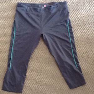 Tek Gear Workout Pants size Large