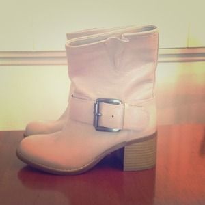 Boutique 9 Ankle Boots