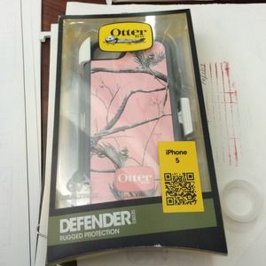 Otter Box Camo Defender Series .