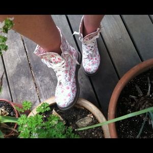 Arizona jeans floral combat style boots.