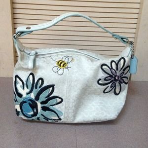 White Coach bag with flower and bee