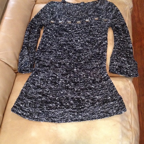 Sweater bundle- Hold