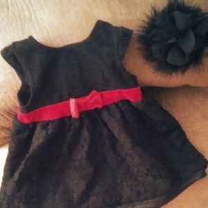 Girls black and red dress + bow