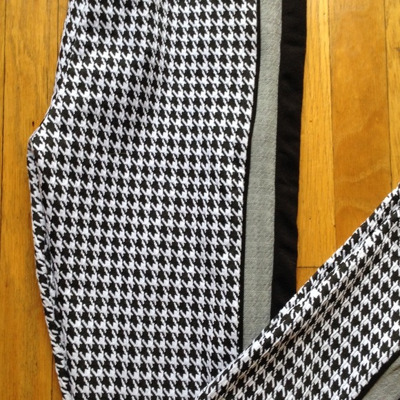 Pants - Picture 2 of 3