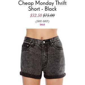 NastyGal Cheap Monday thrift short - black