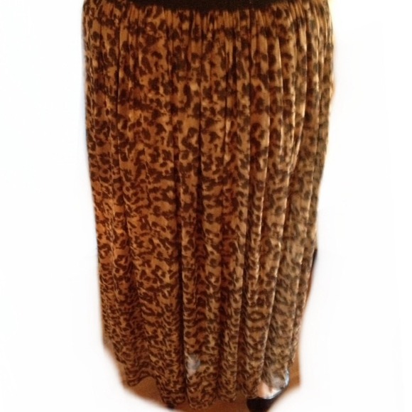 Leopard skirt - Picture 2 of 3