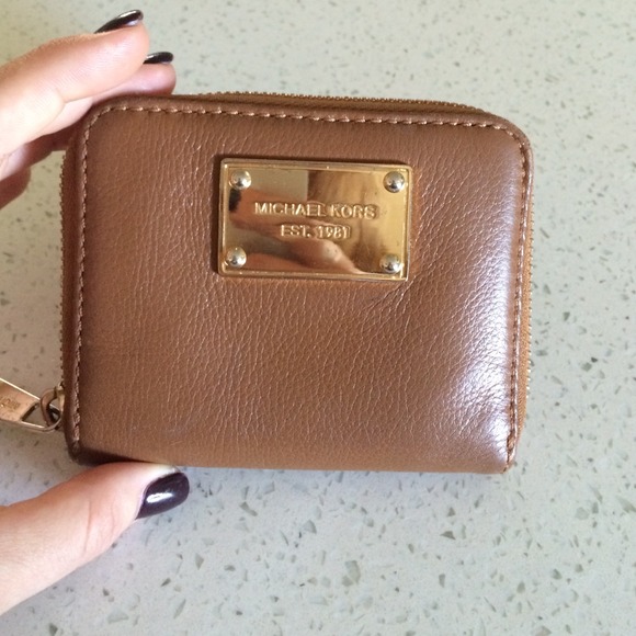 Michael kors small wallet