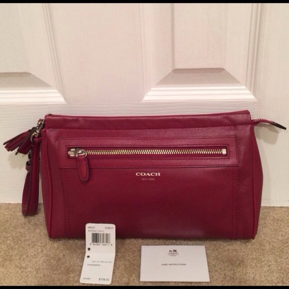 COACH LEGACY LEATHER LARGE CLUTCH