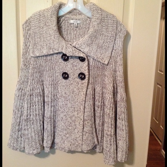 Cache sweater