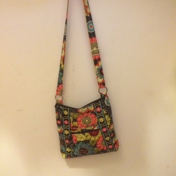 Vera Bradley Hipster - Picture 1 of 3
