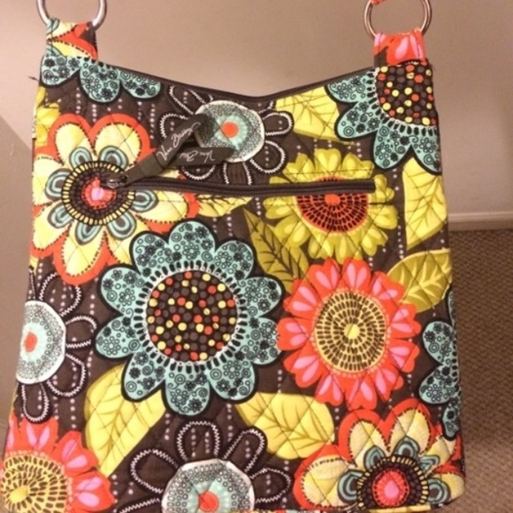 Vera Bradley Hipster - Picture 3 of 3