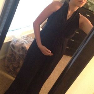 Maternity sleeveless baby doll dress