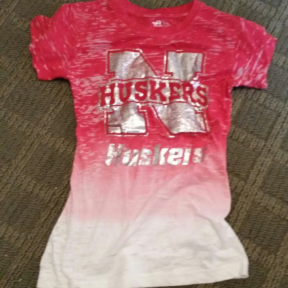 Brand new! Huskers shirt