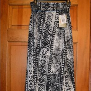 Black, White, & Grey/Gray Fold-Over Maxi Skirt