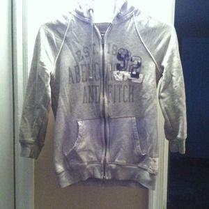 Abercrombie & Fitch Small 3/4 length sweatshirt