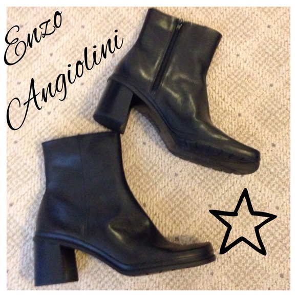 Enzo Angiolini Boots - Enzo Angiolini Black ankle Boot✨FLASH