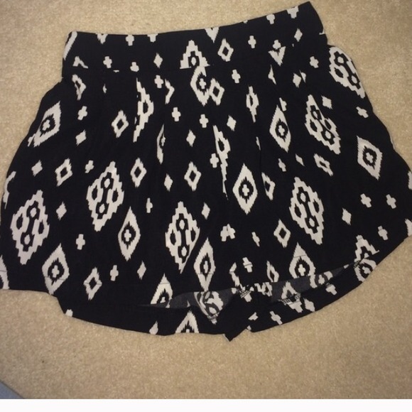 bundle - Picture 2 of 4