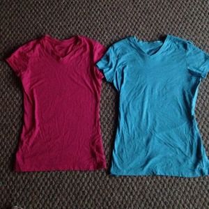 Two or one casual v-neck